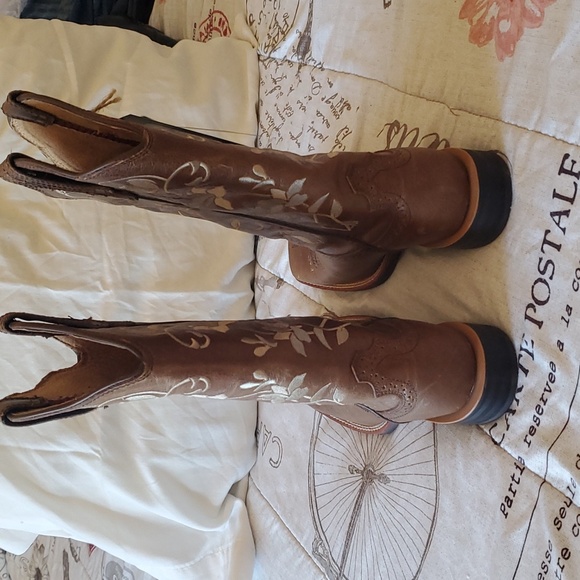 Twisted X boots 8.5B - Picture 2 of 9